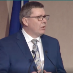 Premier Scott Moe defends natural resources – Global News