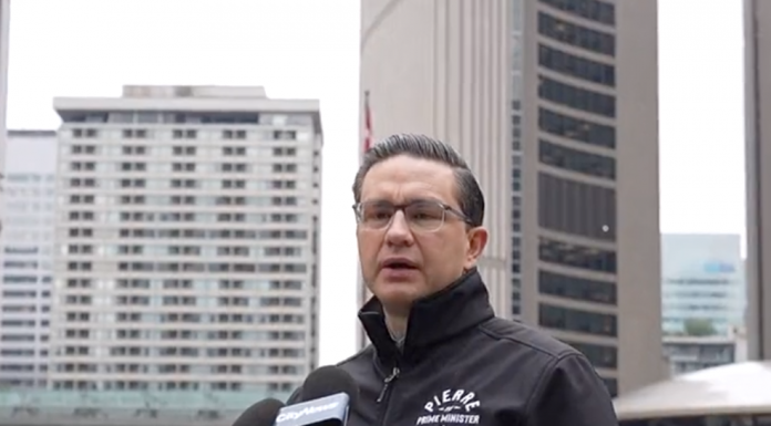 Poilievre blasts feds amid Bank of Canada interest rate hike – Global News